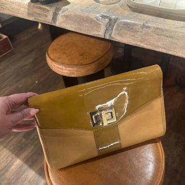 Mustard yellow pouch 