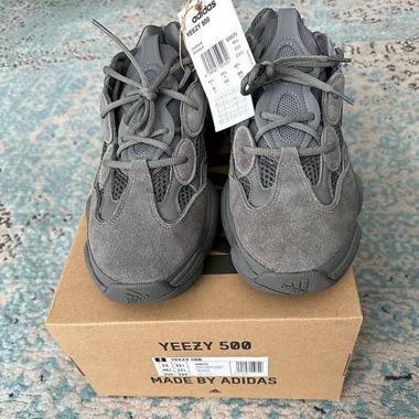 Yeezy 500 (Granite)