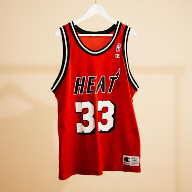Vintage 90s Red Champion  Mourning Miami Heat NBA 