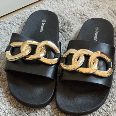 Kettensandalen