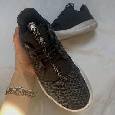 Jordan Eclipse