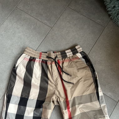 Burrbery bade Shorts 