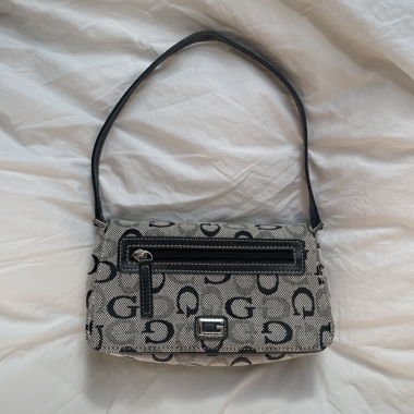 Guess Vintage Shoulder Bag