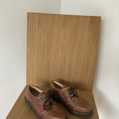 Braune Lederschuhe 