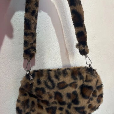 Borsa a tracolla in ecopelliccia leopardata marrone