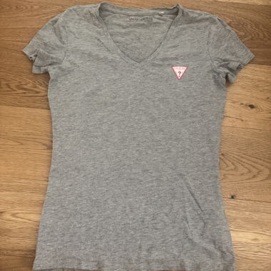 T-shirt Guess Grigio