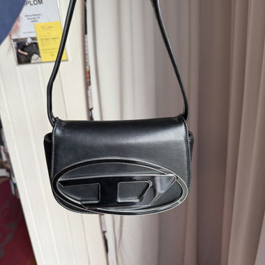 Sac à main noir de créateur