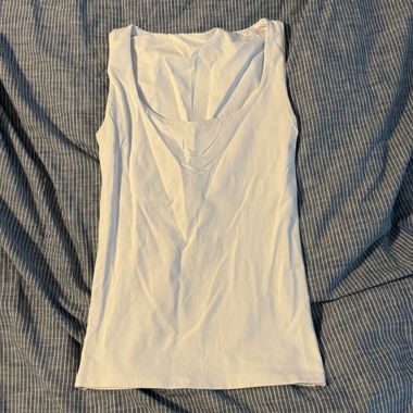 Weisses Tanktop