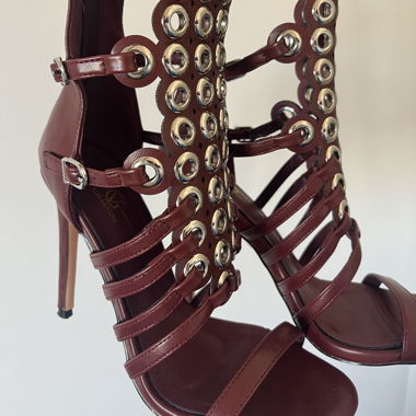 Sandales à talons hauts gladiateur bordeaux