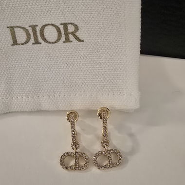 Boucles d’oreilles Dior
