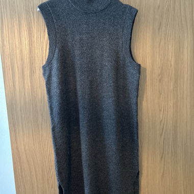 Strickkleid ohne Aermel
