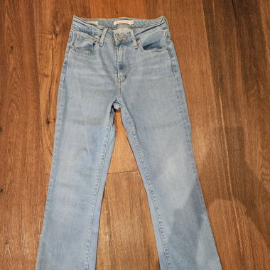 Levi's 725 Jeans 
