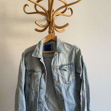 Jeansjacke zara 