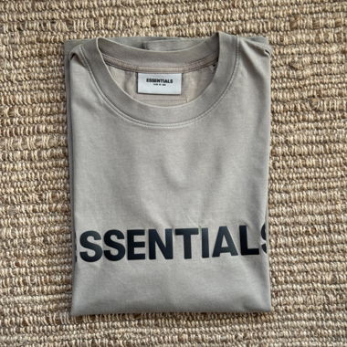 T-shirt Fear of God Essentials