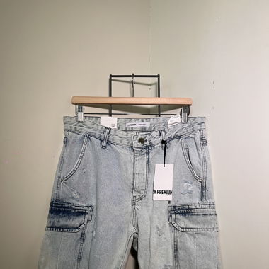 Bleached Denim Shorts Gr. 31