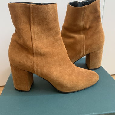 Ayede Ankle Boots
