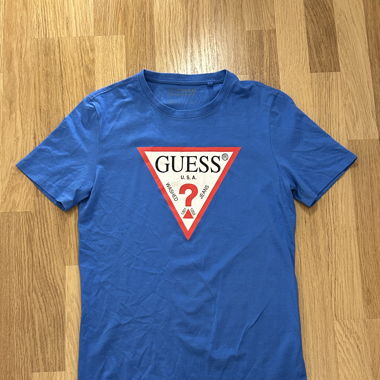 Guess T-Shirt
