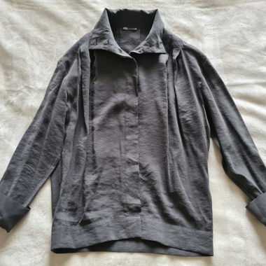 Blusa grigia Zara S