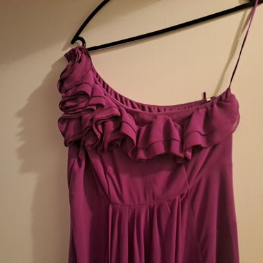 Lilac one-shoulder dress,