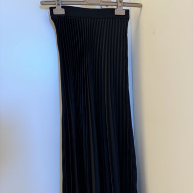 Black Midi Skirt H&M XS
