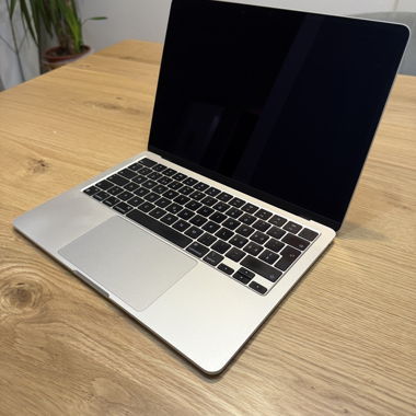 MacBook Air 13” M2 (2022) Polarstern