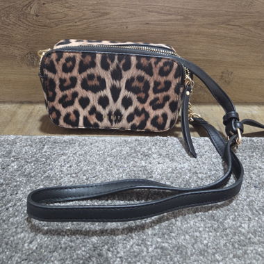 Borsa in vendita