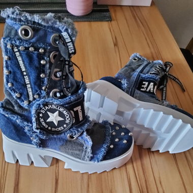 Schuhe