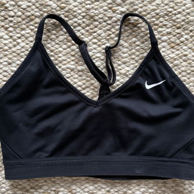 Brassière, maintien léger