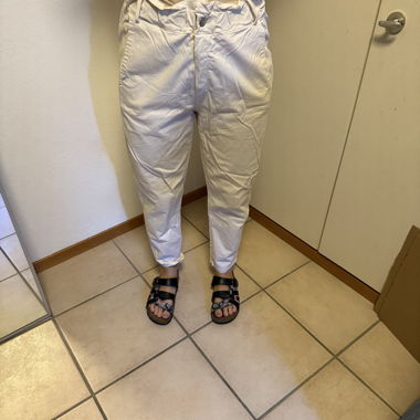 Pantaloni a sigaretta color panna