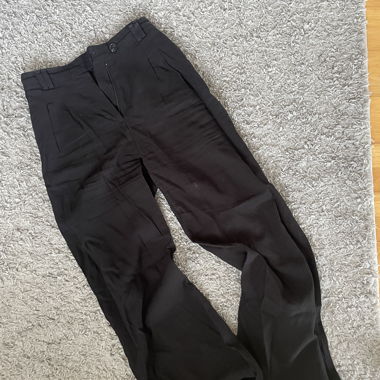 Pantaloni neri Bershka