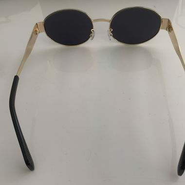 NEUE SONNENBRILLE GOLD & SCHWARZ