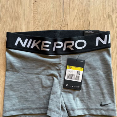 Short Nike