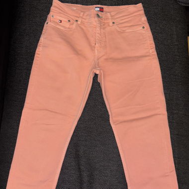 Tommy Jeans 90s Crop High Waist in Quartz Pink