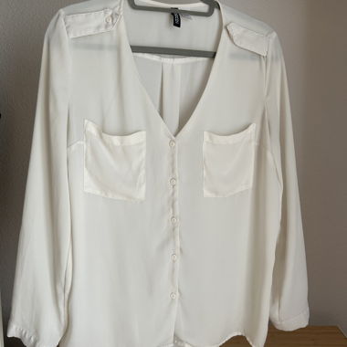 Cremefarbene Bluse