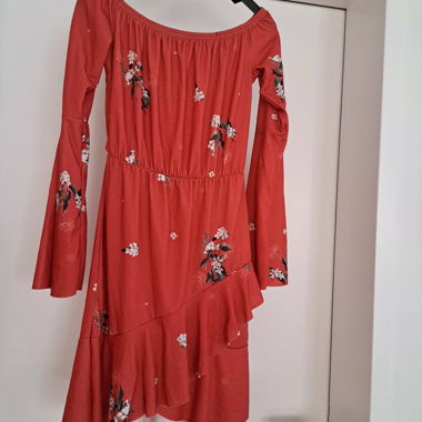 Festive red dress M