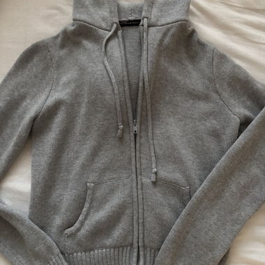 Zip Up