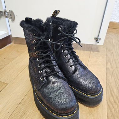 Dr. Martens Stiefel