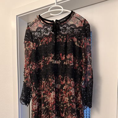 Leichtes Blumenkleid