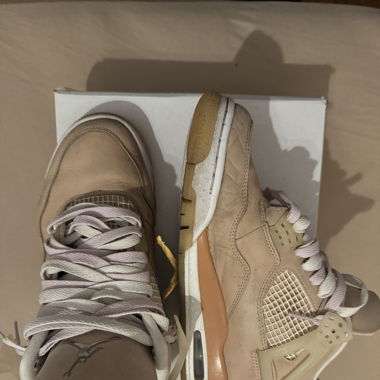 Jordan 4 shimere 