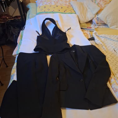 Tailleur nero a 2 pezzi