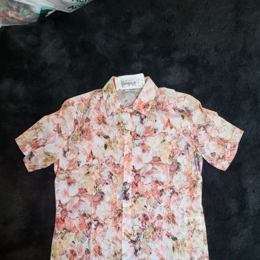 Nuova Blusa a Maniche Corte