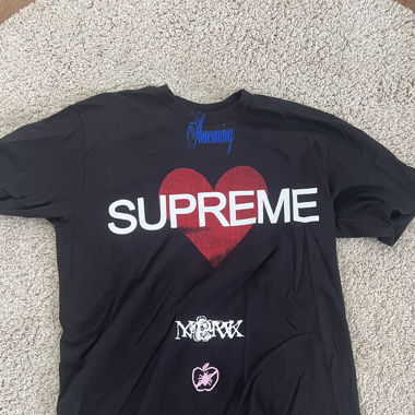 Supreme Tee