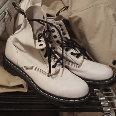 Dr. Martens