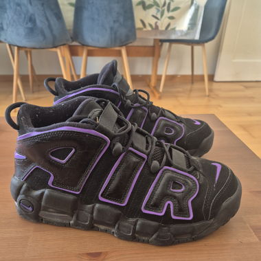Nike Air More
