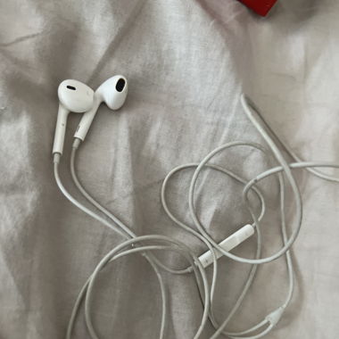 Headphones adapter 