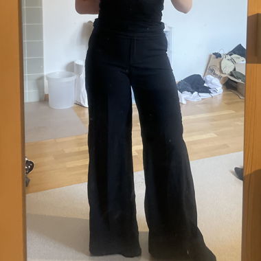schwarze Anzugshose