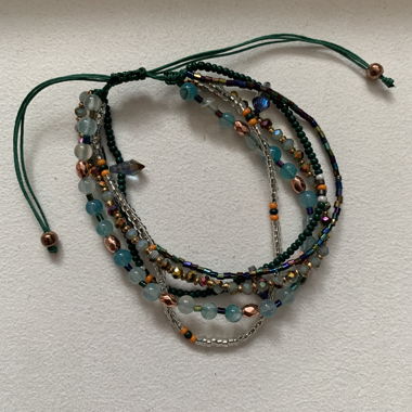 Bracciale a più fili di perle: blu