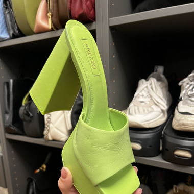 Arezzo High heels