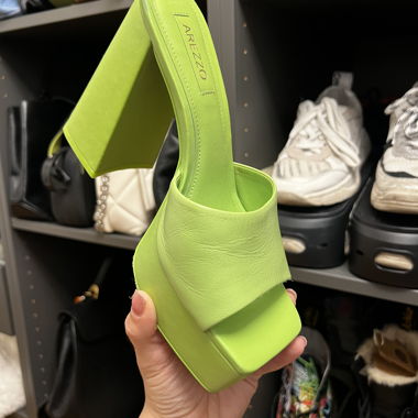 Arezzo High heels