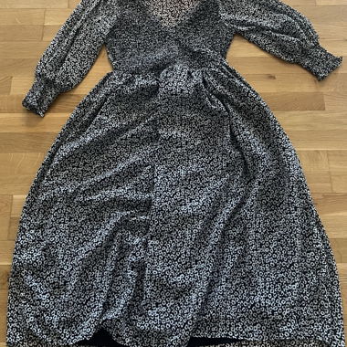 Robe ASOS Design noir et blanc